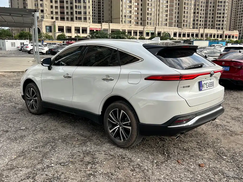Toyota Harrier 2022 — фото 5