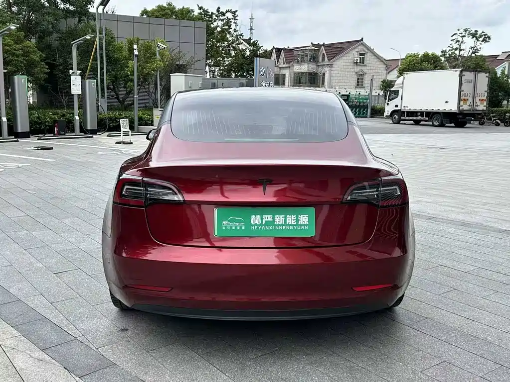 Tesla Model 3 2020 — фото 9