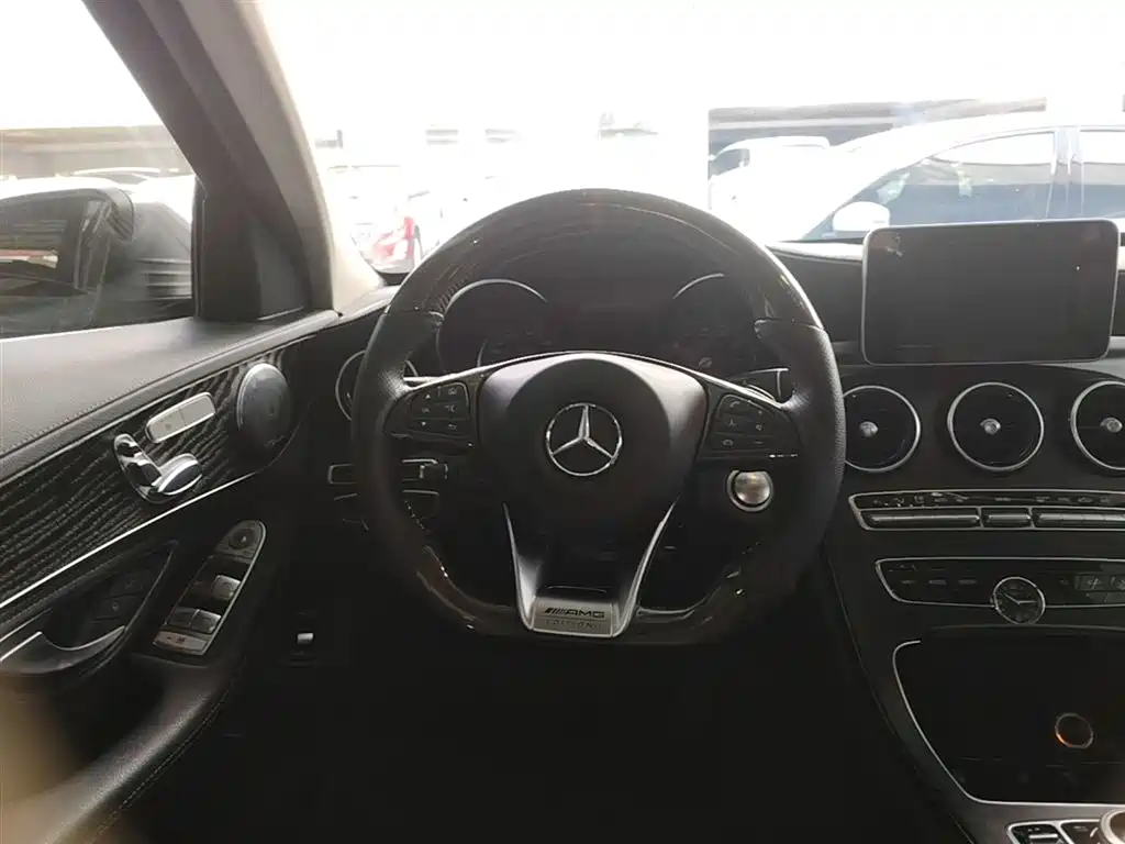 Mercedes-Benz C-Class 2017 — фото 11