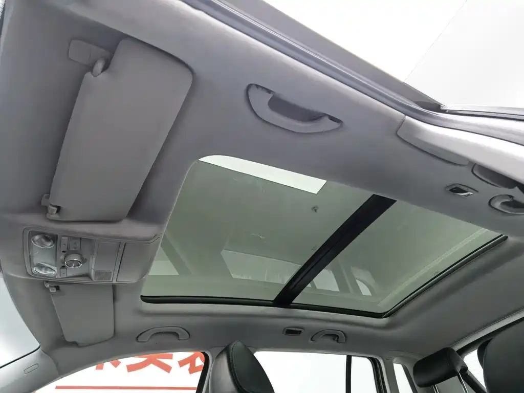 Volkswagen Tiguan 2016 — фото 14
