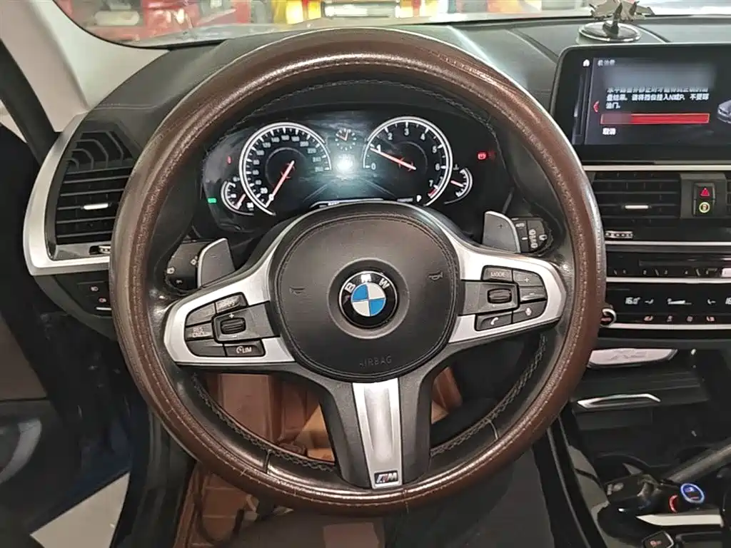 BMW X3 2019 — фото 11