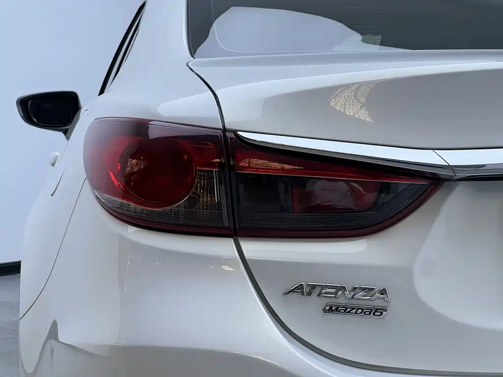 Mazda Atenza 2016 — фото 13