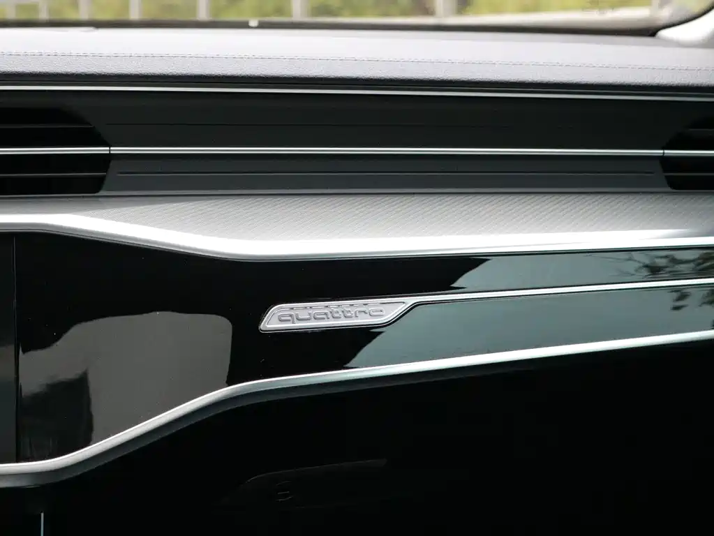 Audi A6L 2021 — фото 14