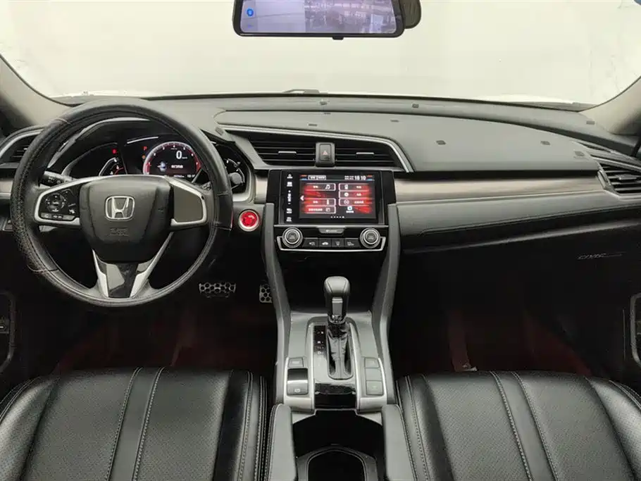 Honda Civic 2019 — фото 12