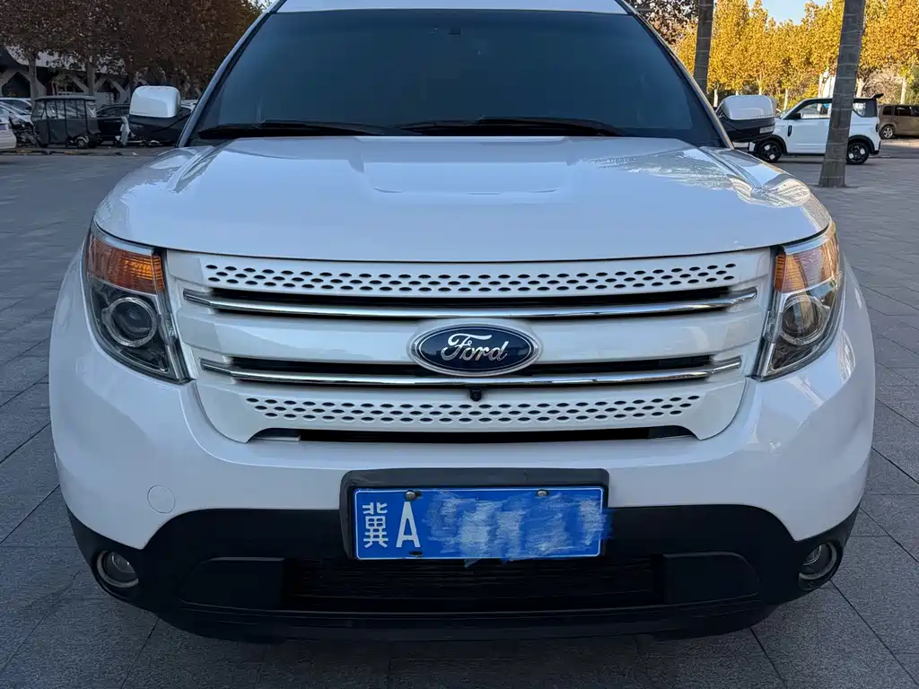 Ford Explorer 2014 — фото 2
