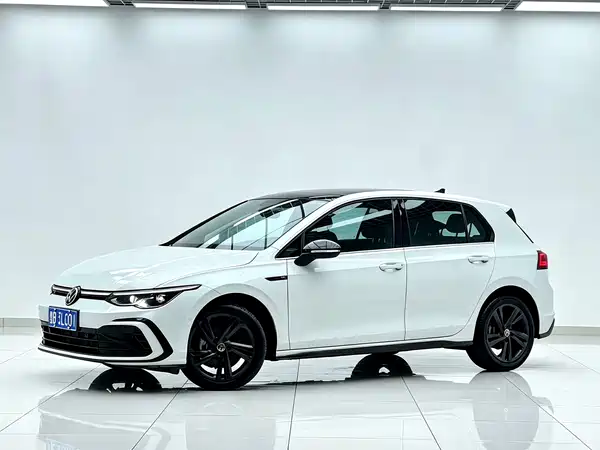 Volkswagen Golf 2023