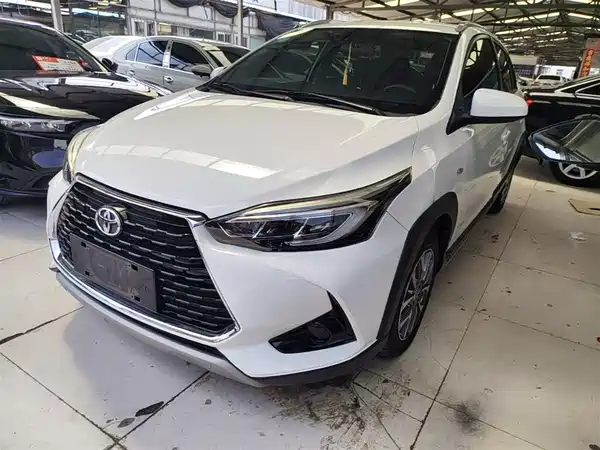 Toyota Yaris L 2020