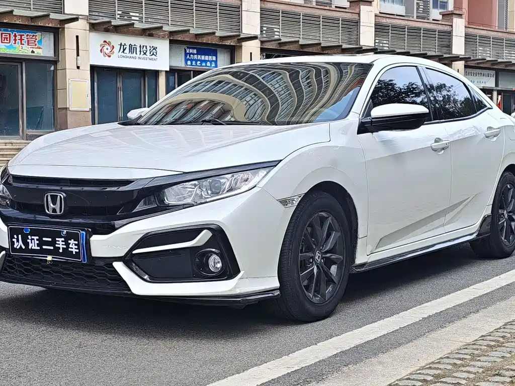 Honda Civic 2021 — фото 1