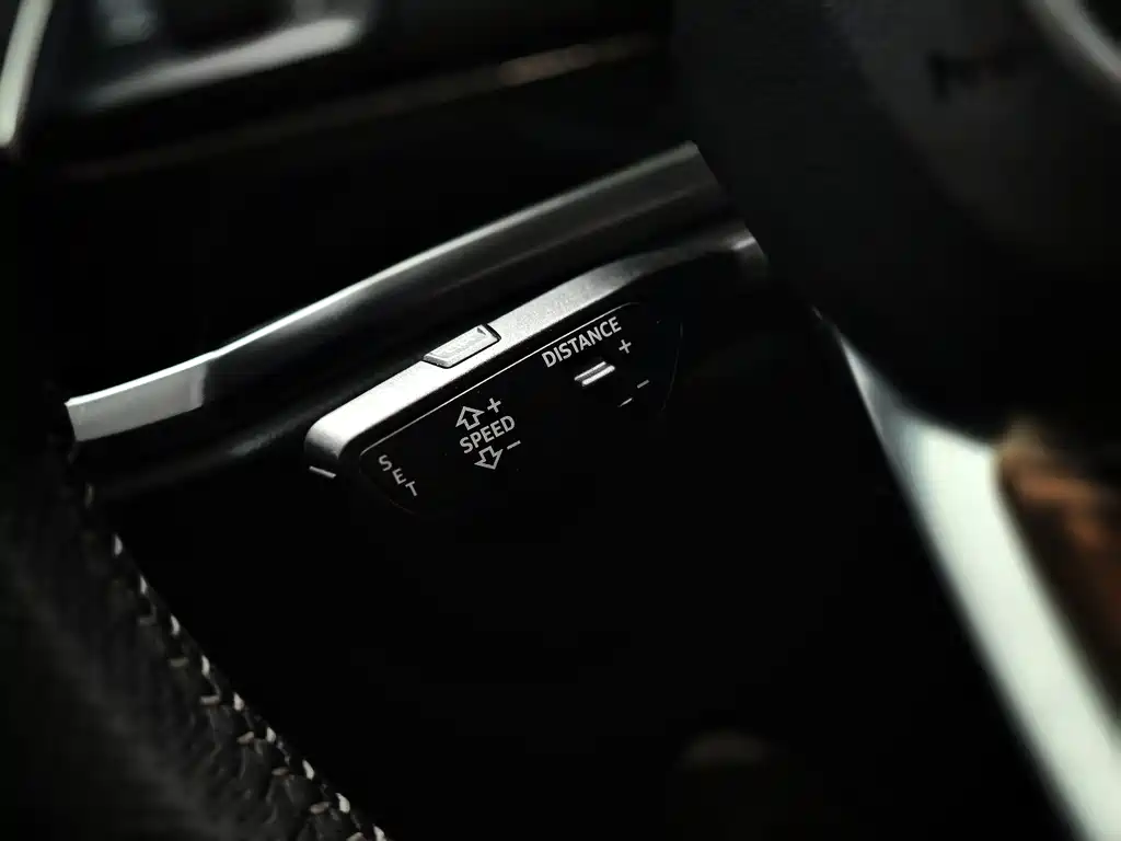 Audi Q3 Sportback 2020 — фото 23