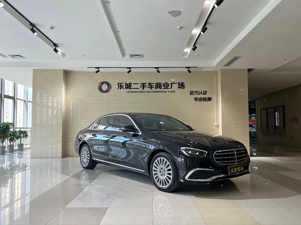 Mercedes-Benz E-Class 2023 — фото 3