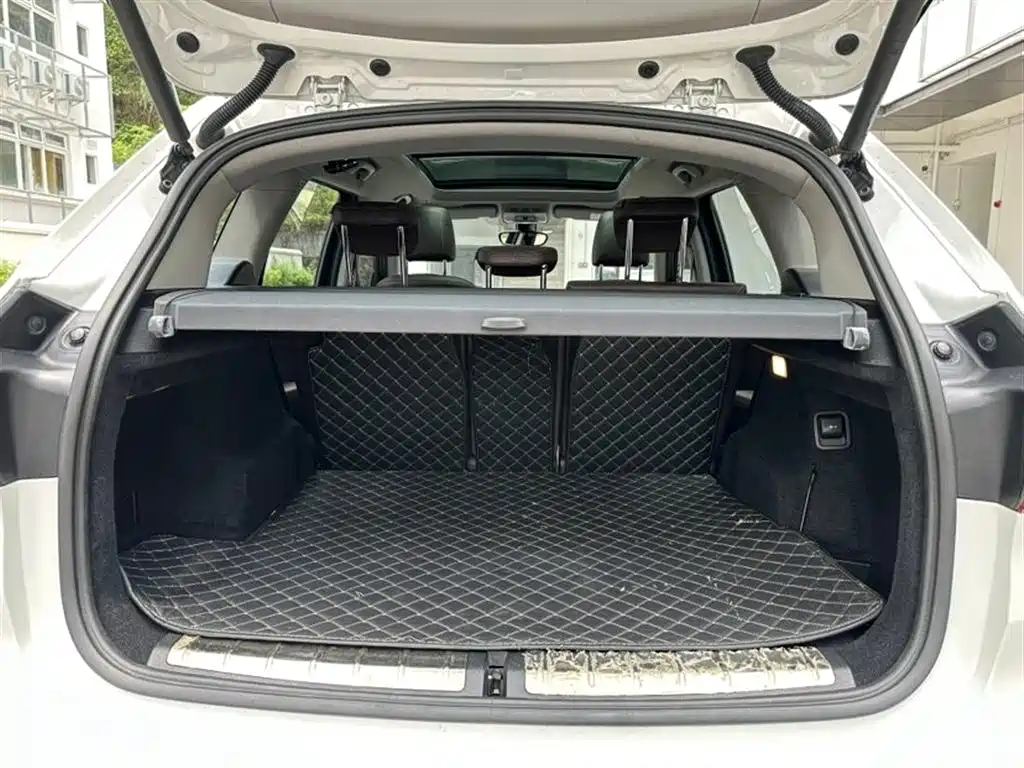BMW X1 2018 — фото 14