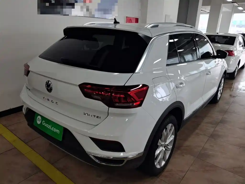 Volkswagen T-Roc 2020 — фото 7