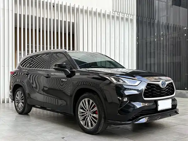 Toyota Highlander 2023