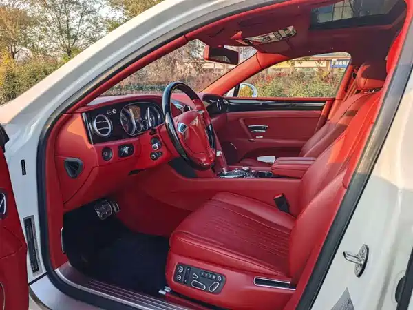 Bentley Flying Spur 2017