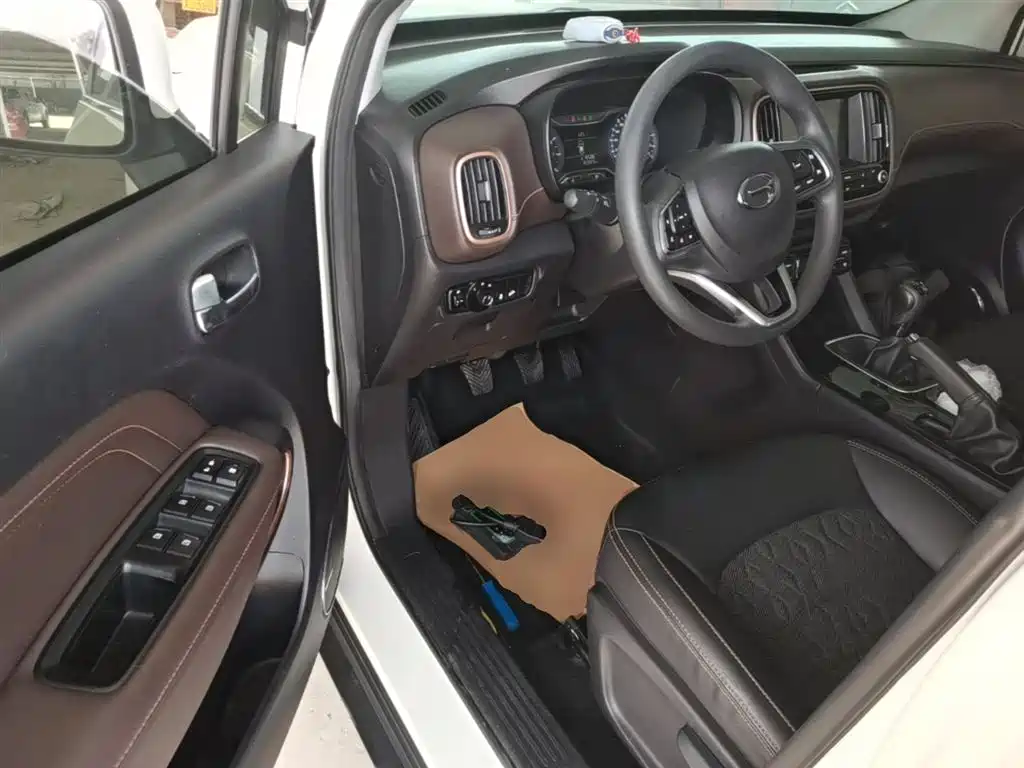 GAC Motor Trumpchi GS3 2019 — фото 16