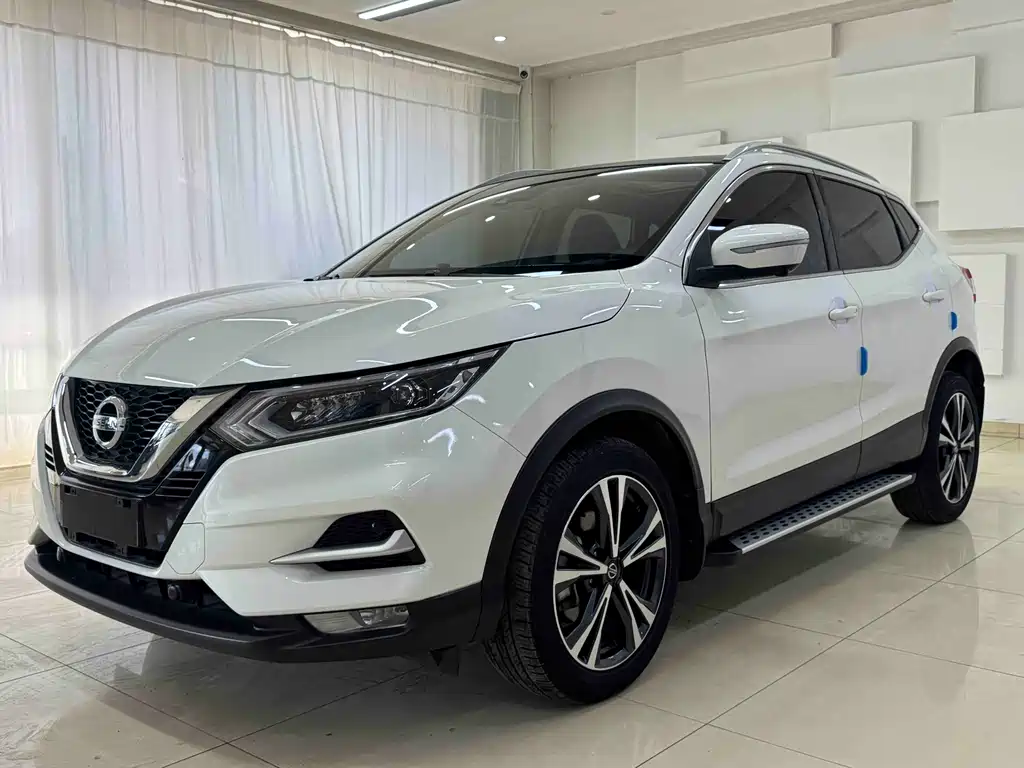 Nissan Qashqai 2023 — фото 1