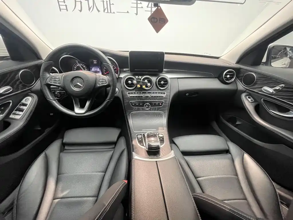 Mercedes-Benz C-Class 2016