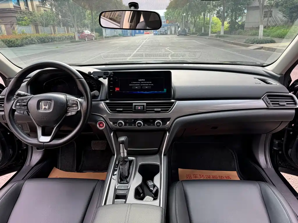 Honda Accord 2023 — фото 6