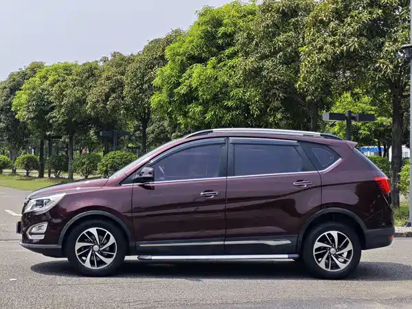 Baojun 560 2016