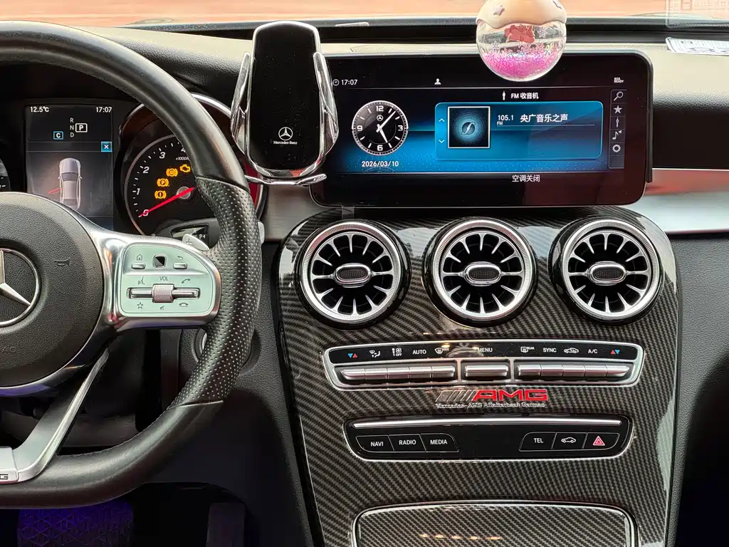 Mercedes-Benz C-Class 2019 — фото 11