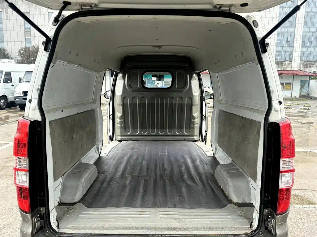 Jinbei Hiace S 2023 — фото 13