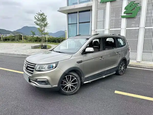 Dongfeng Fengxing SX6 2017