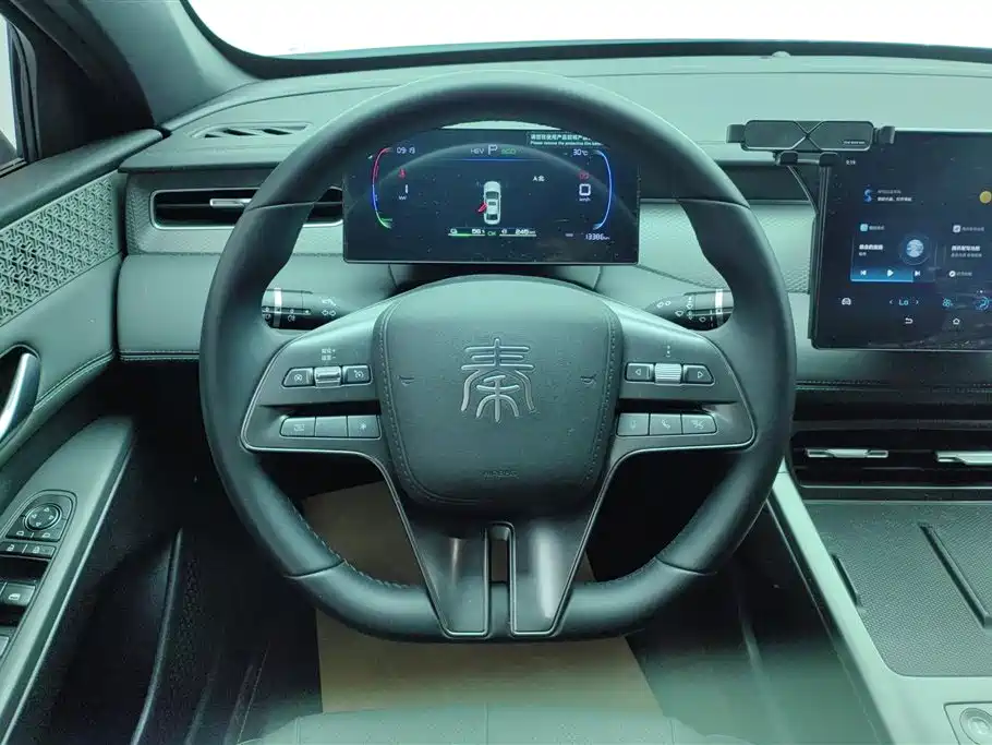 BYD Qin PLUS 2025 — фото 15