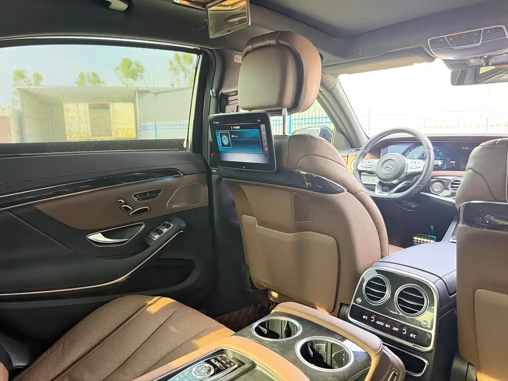 Mercedes-Benz S-Class 2018 — фото 19