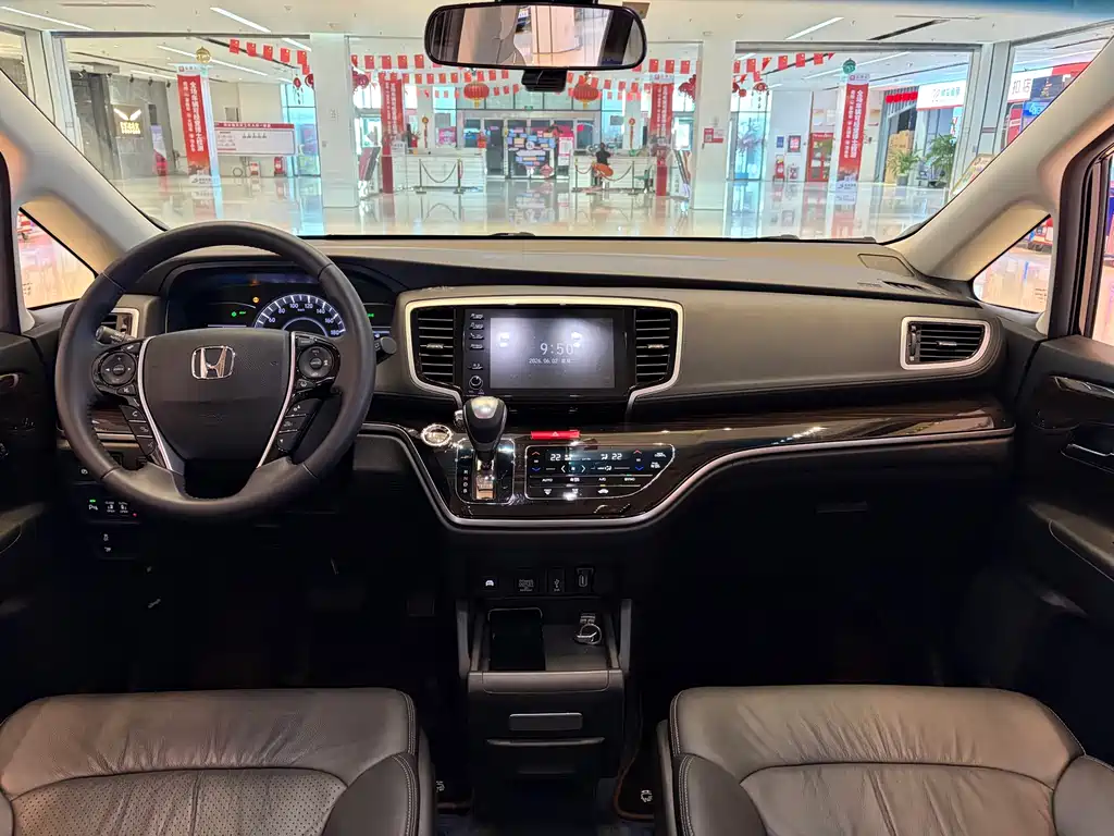 Honda Odyssey 2021 — фото 16