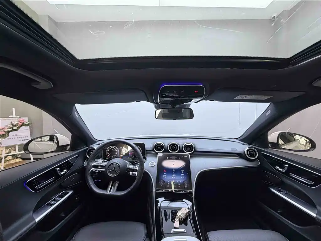 Mercedes-Benz C-Class 2022 — фото 10