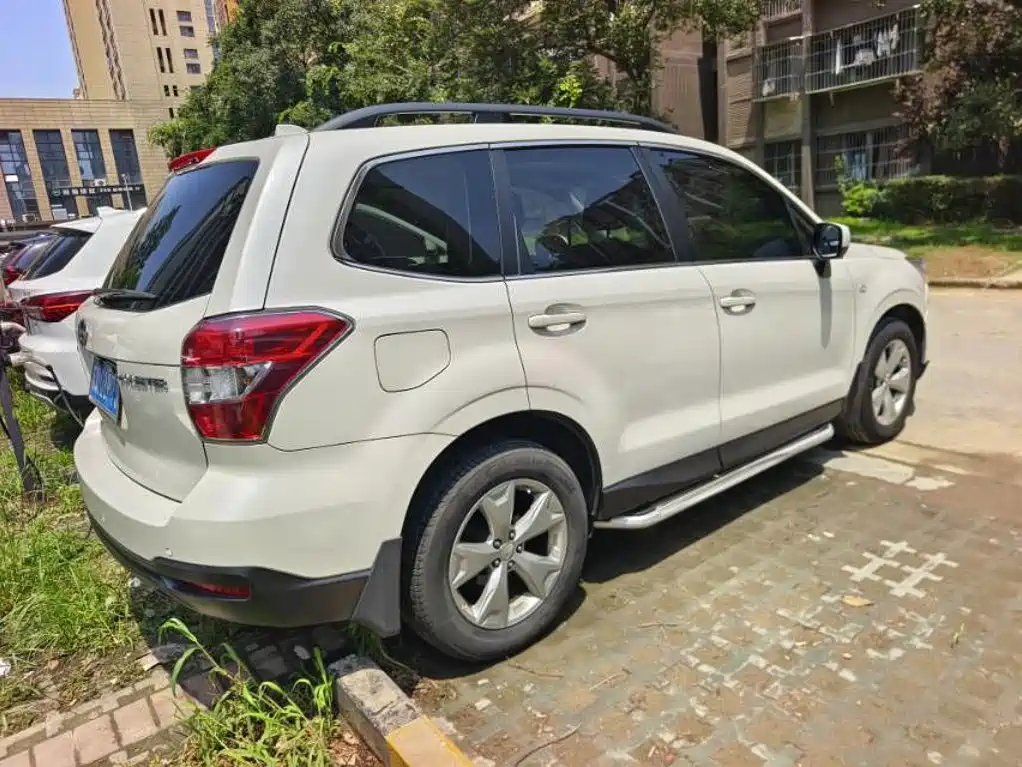 Subaru Forester 2015