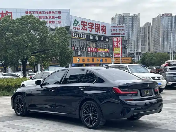 BMW 3 Series 2020