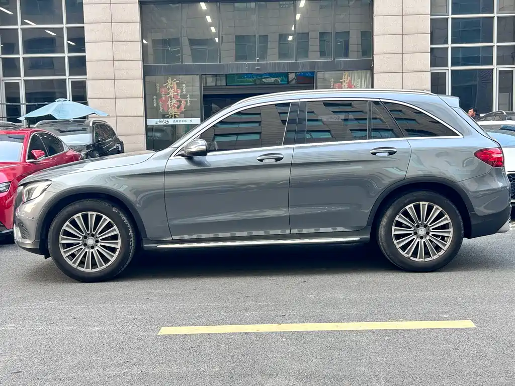 Mercedes-Benz GLC 2016 — фото 7