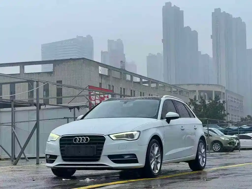 Audi A3 2016 — фото 1