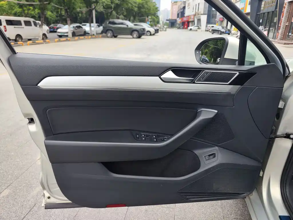 Volkswagen Magotan 2017