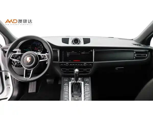 Porsche Macan 2020