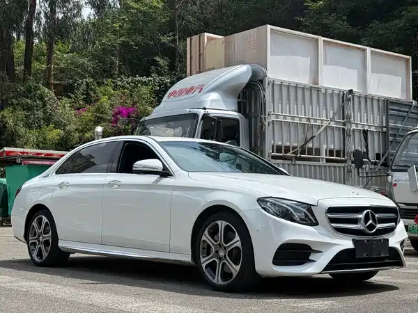 Mercedes-Benz E-Class 2016