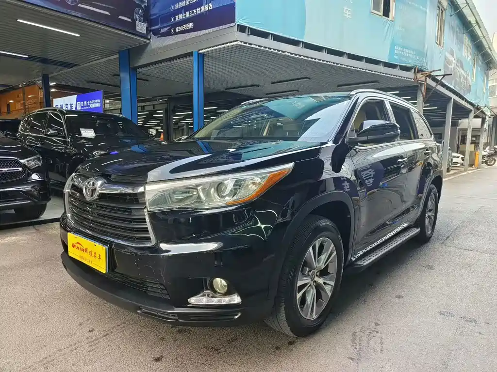 Toyota Highlander 2016