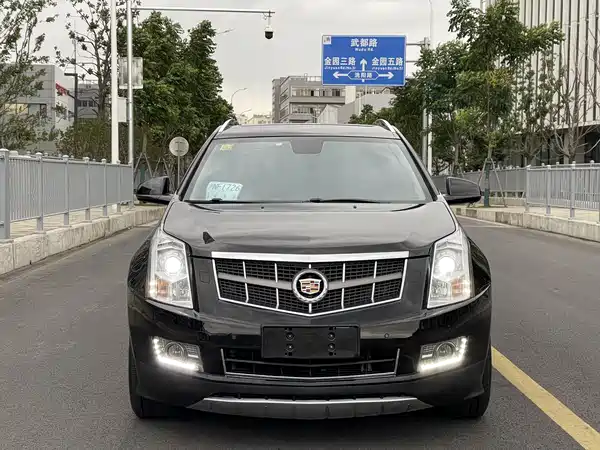 Cadillac SRX 2012