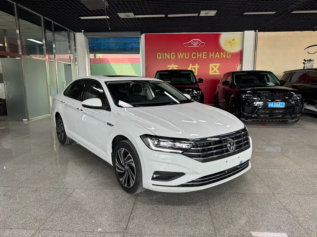 Volkswagen Sagitar 2022