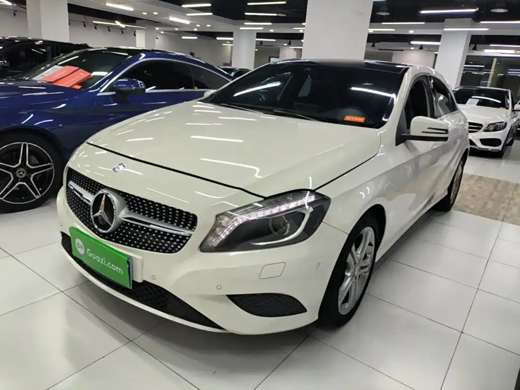 Mercedes-Benz A-Class 2015