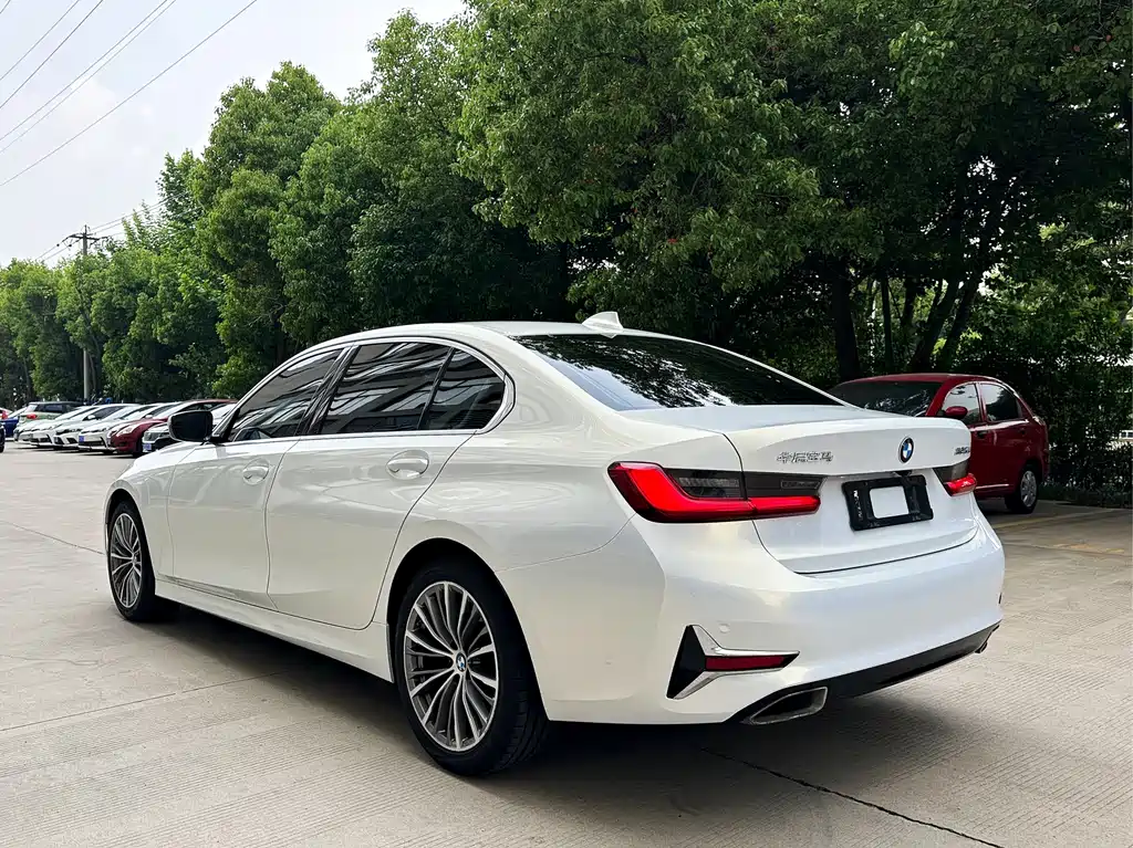 BMW 3 Series 2020 — фото 13