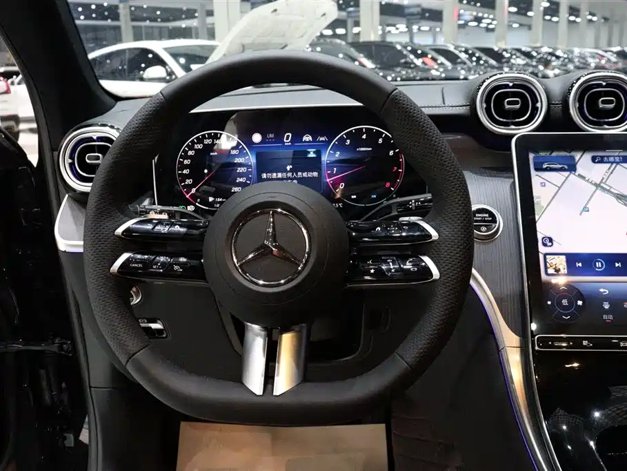 Mercedes-Benz GLC 2026 — фото 13