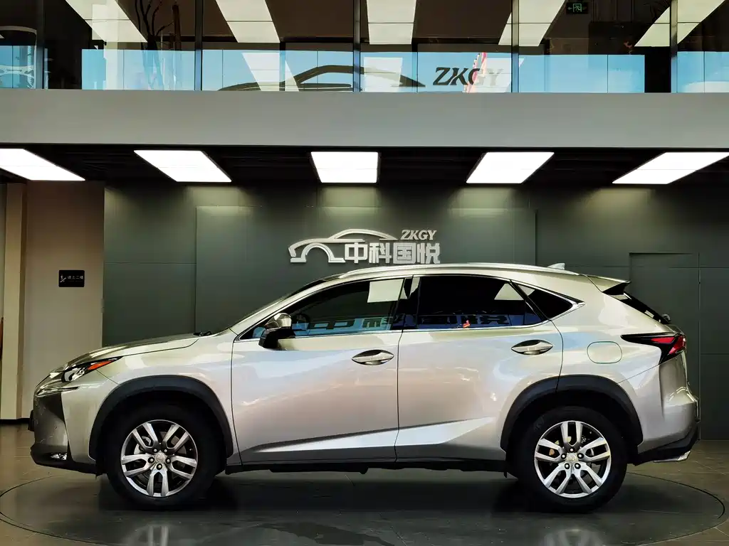 Lexus NX 2015 — фото 2