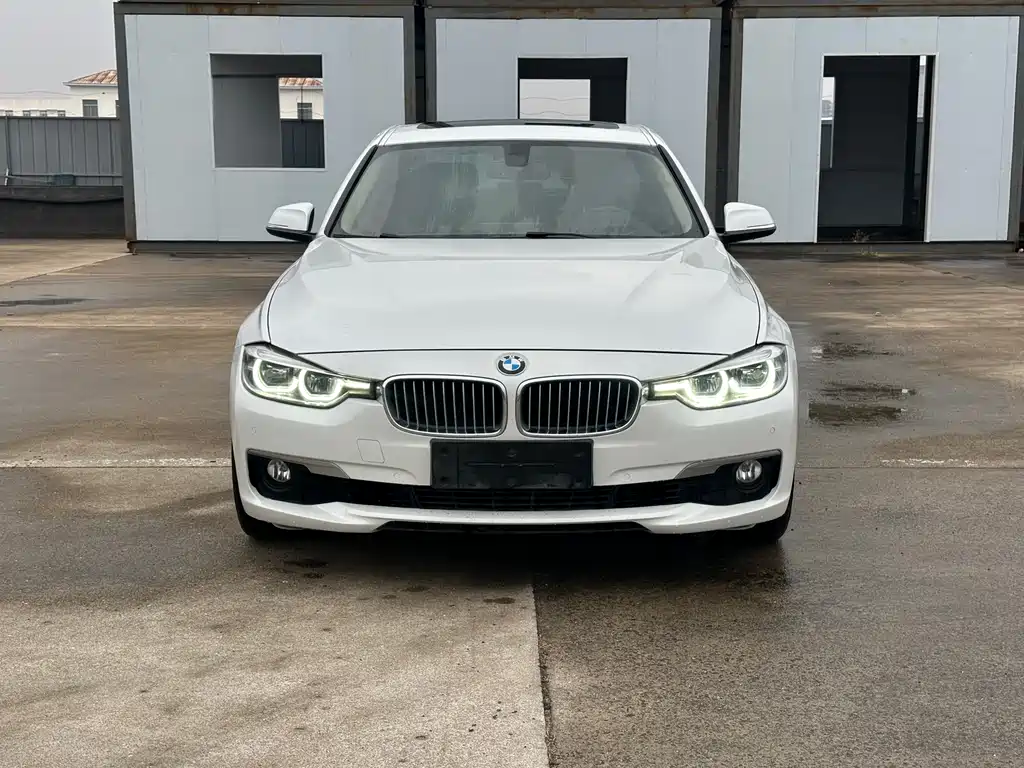 BMW 3 Series 2019 — фото 2