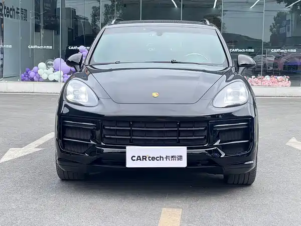 Porsche Cayenne 2011
