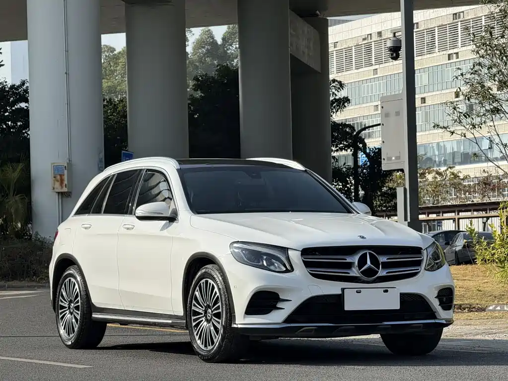 Mercedes-Benz GLC 2018 — фото 2
