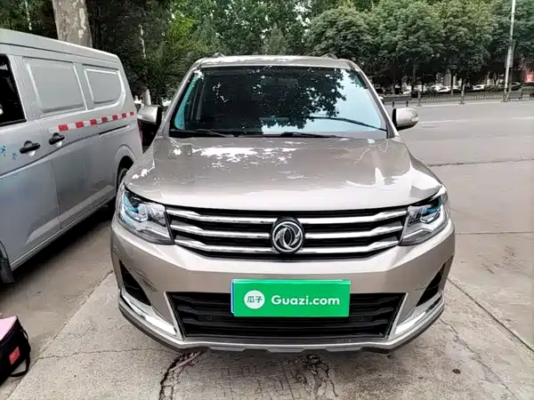 Dongfeng Fengxing SX6 2020
