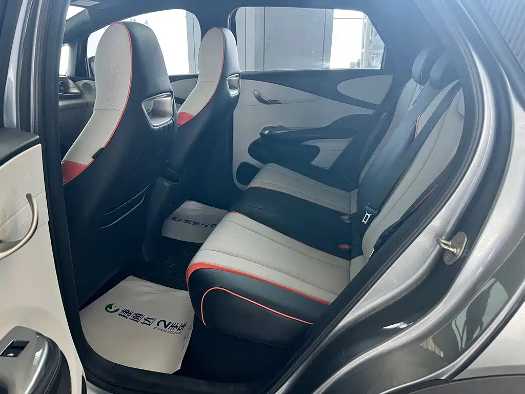 BYD Dolphin 2023 — фото 26