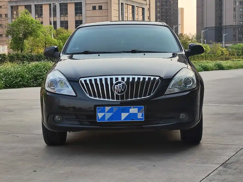 Buick Excelle 2015 — фото 2